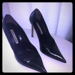 Manolo Blahnik Black Leather Pumps